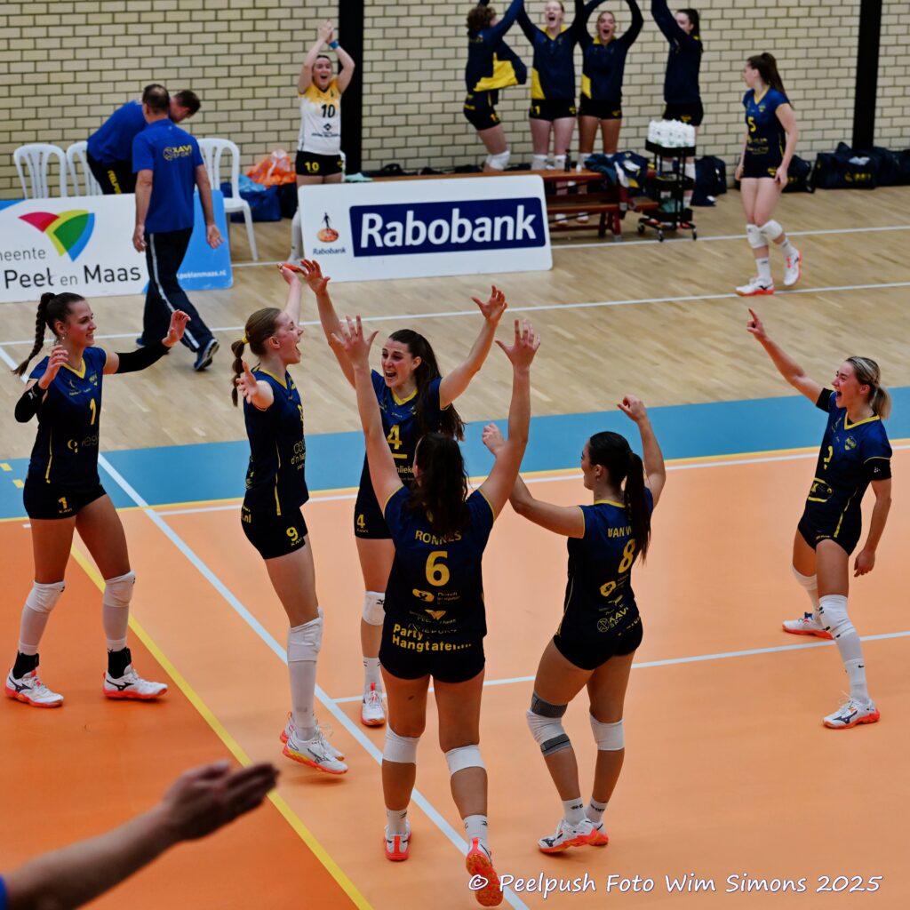 D1-Apollo 12-10-25_030