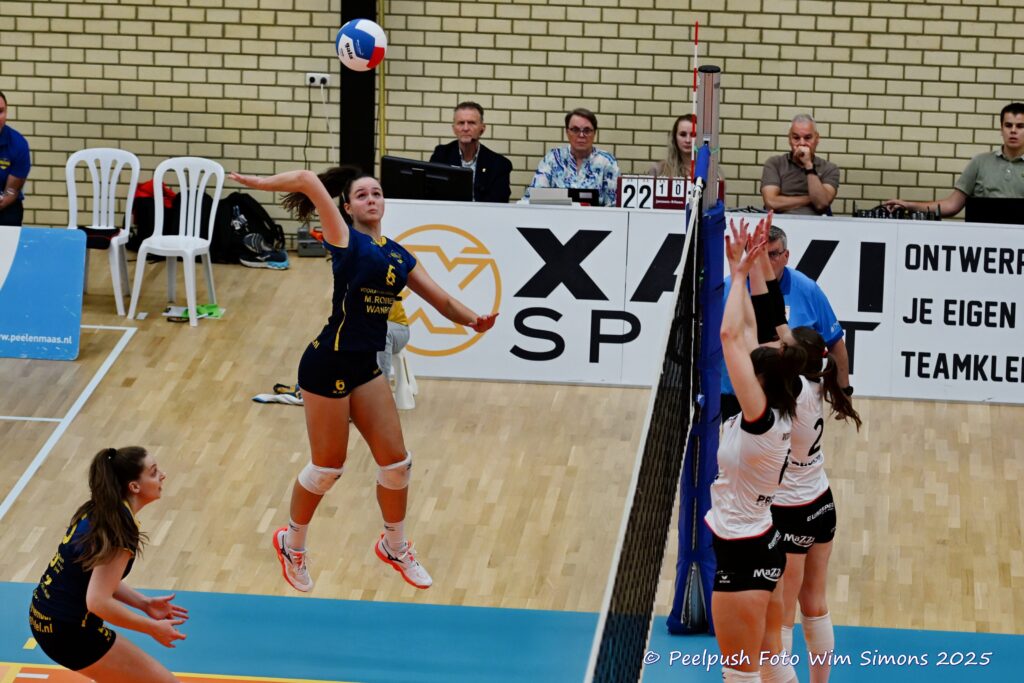 D1-Apollo 12-10-25_050