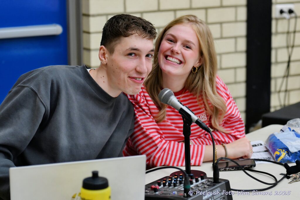 D1-Apollo 12-10-25_057