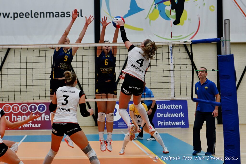 D1-Apollo 12-10-25_069