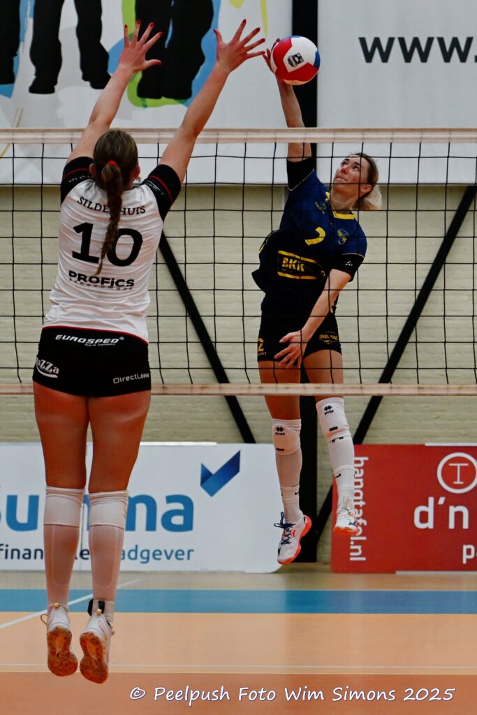 D1-Apollo 12-10-25_071