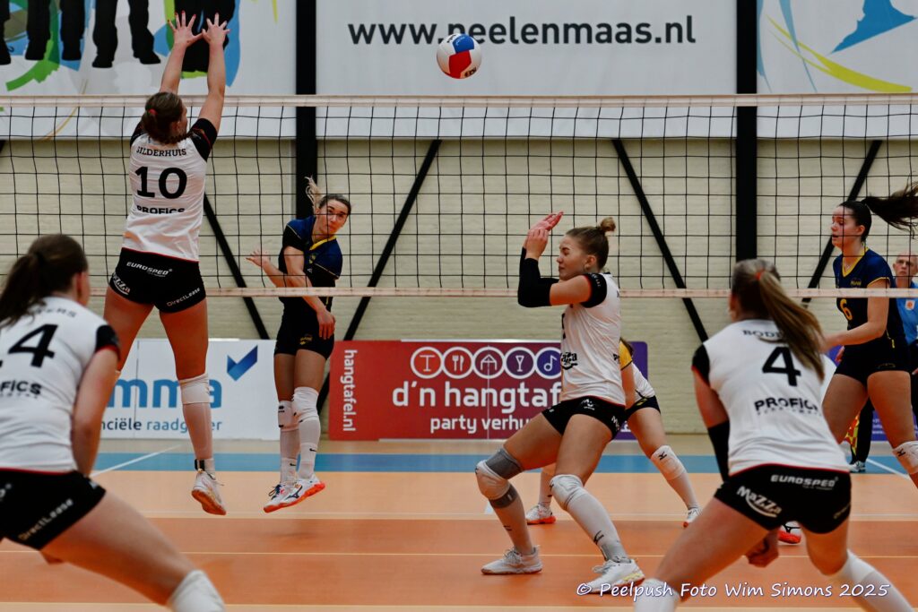 D1-Apollo 12-10-25_072