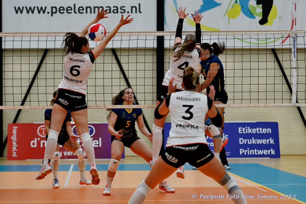 D1-Apollo 12-10-25_076