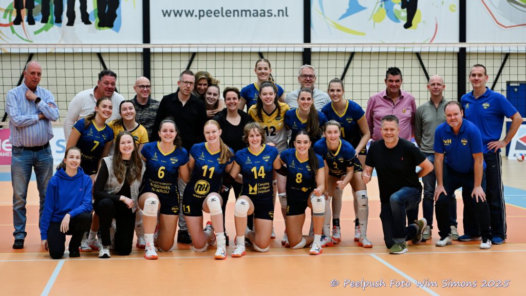 Peelpush Dames 1 – Apollo 8 Dames 1