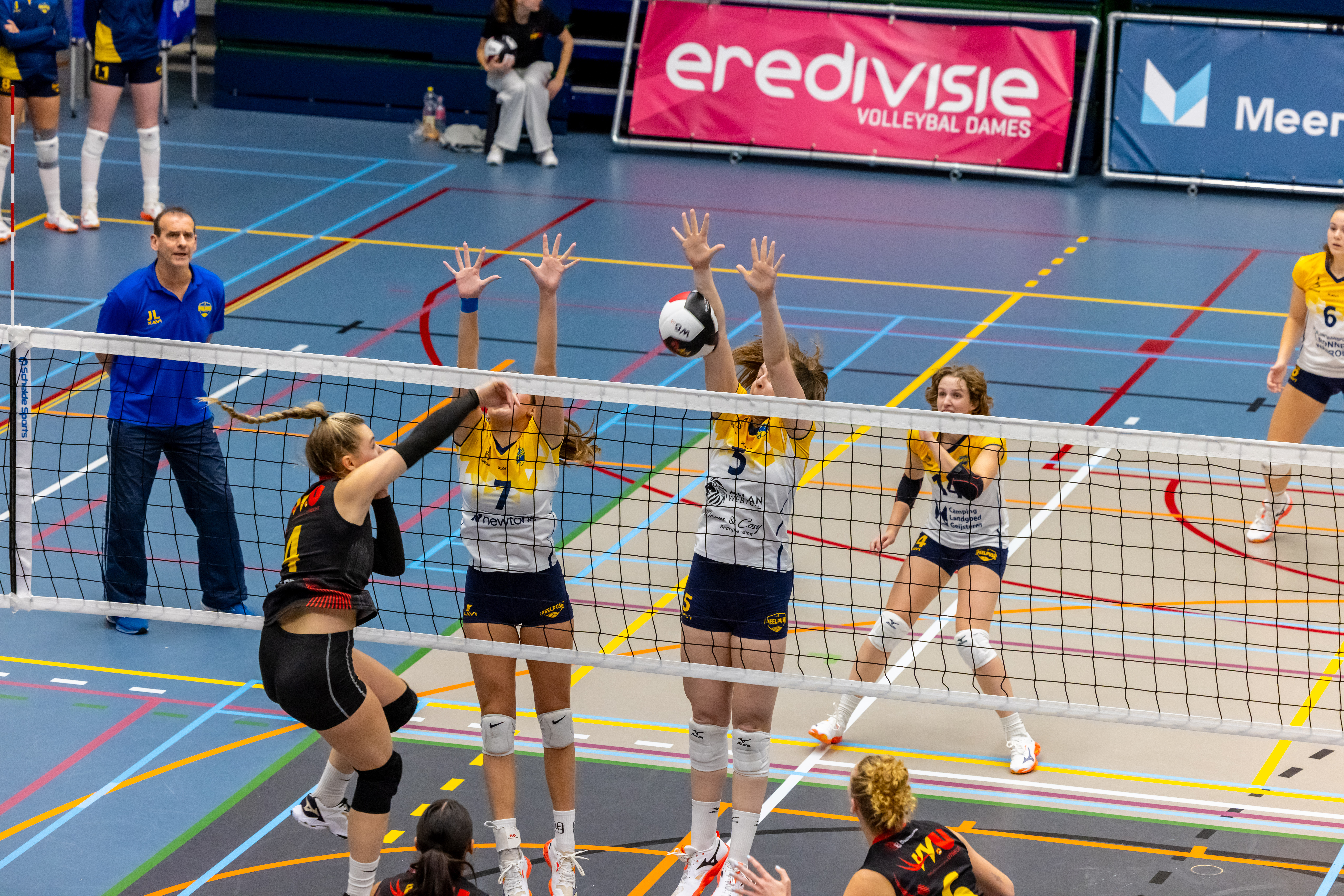 Vlam dooft te snel in Utrecht: Peelpush verliest met 3-1