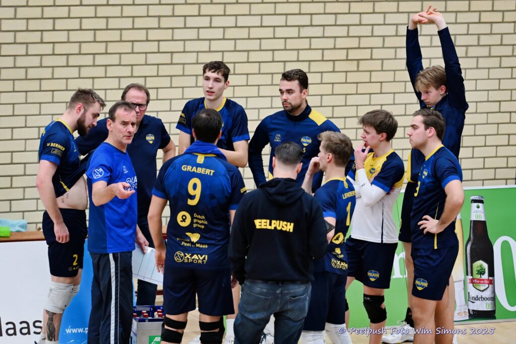 Heren 1 verliest met 3-2 in Sliedrecht