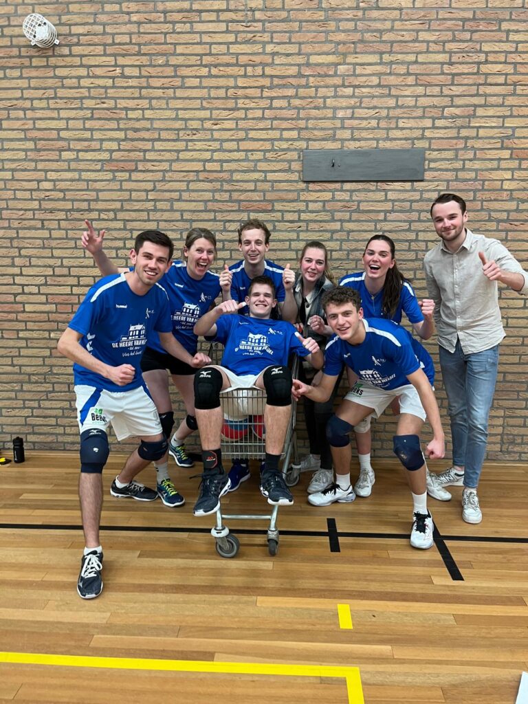 Sneeuwballentoernooi, geef je op!