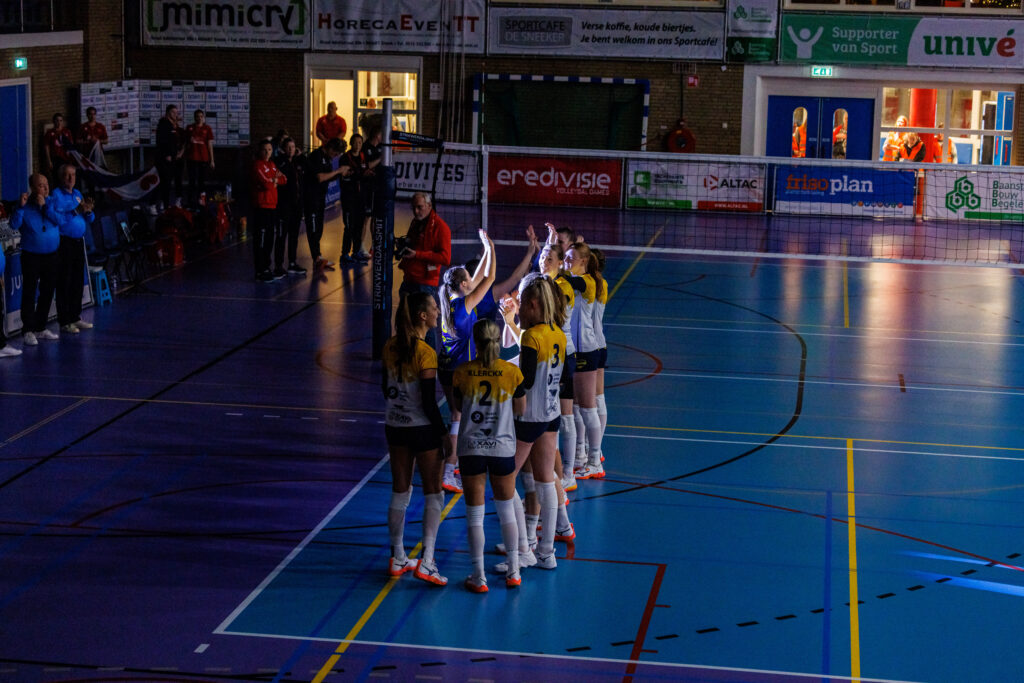 Drukke weken voor Dames 1